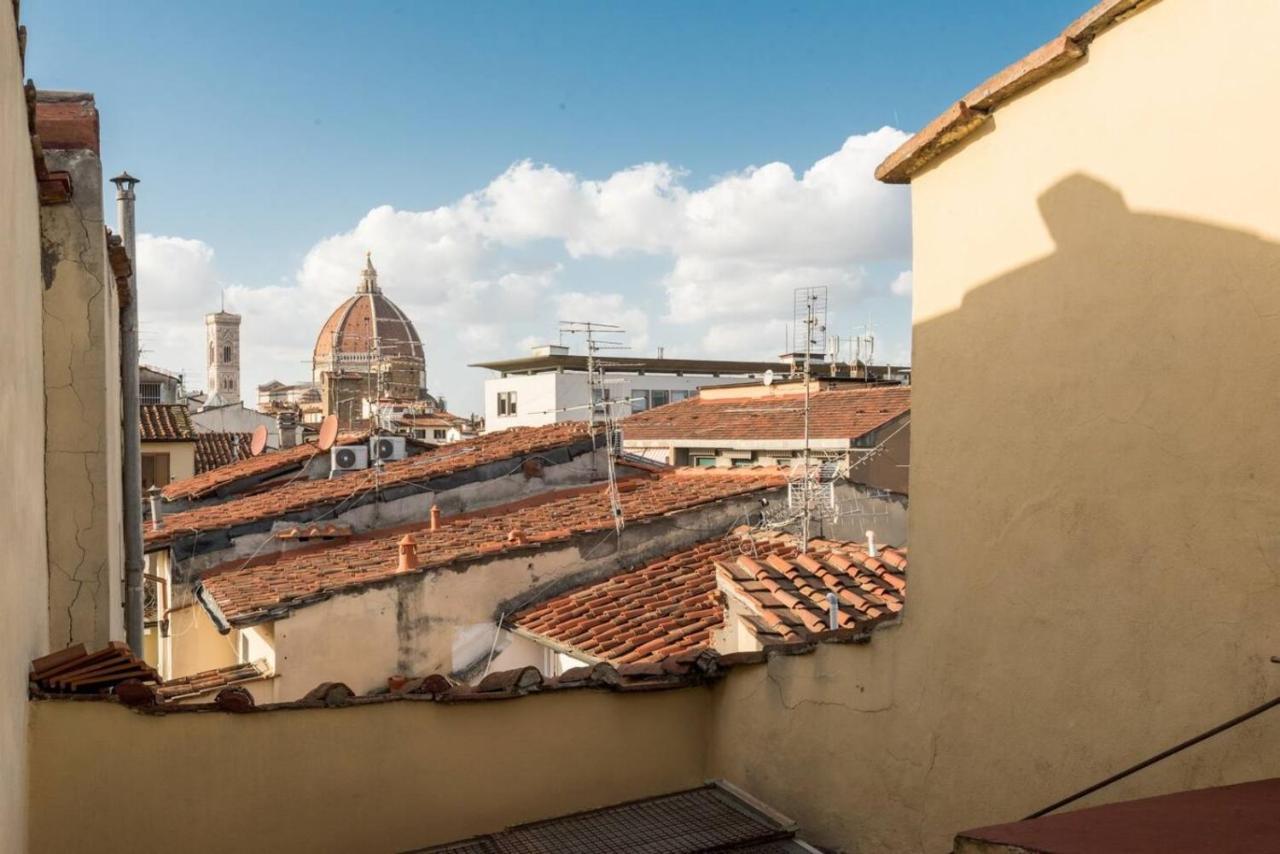 Romantico Attichino Con Terrazzo Vista Duomo !! Florença Exterior foto